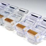Cómo ponchar correctamente un cable de red en un conector RJ 45